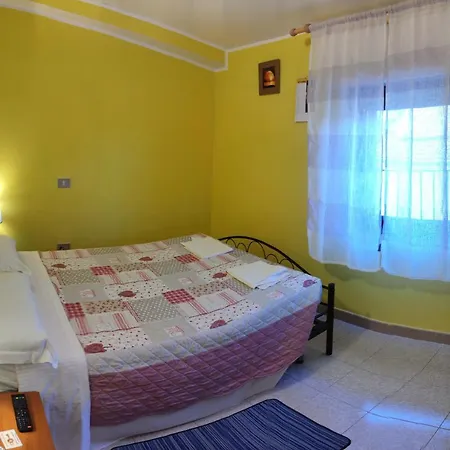 Complesso Turistico Aurora - & 4* Poggio Picenze