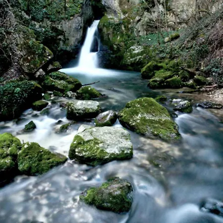 Nocleg ze śniadaniem Complesso Turistico Aurora - & Poggio Picenze