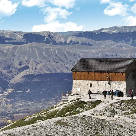 Complesso Turistico Aurora - & 4* Poggio Picenze