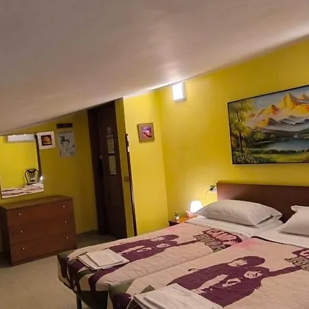 Complesso Turistico Aurora - Bed & Breakfast Poggio Picenze