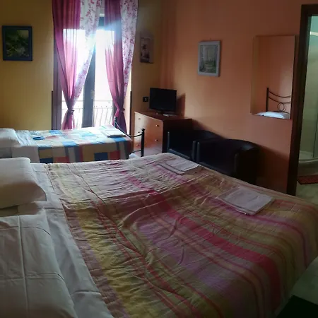 Complesso Turistico Aurora - & Poggio Picenze