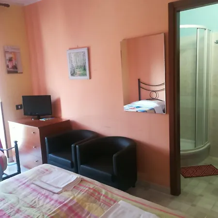 Complesso Turistico Aurora - & 4* Poggio Picenze