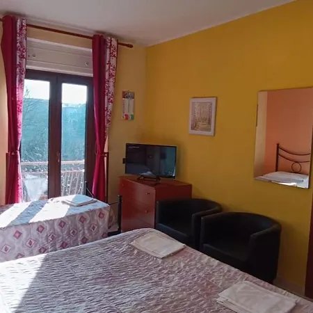 Complesso Turistico Aurora - & Bed & Breakfast Poggio Picenze