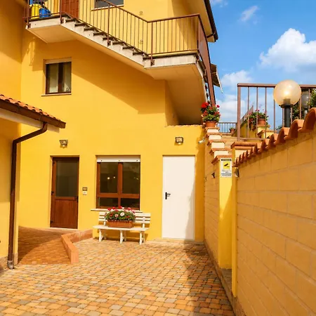 Complesso Turistico Aurora - & 3* Poggio Picenze