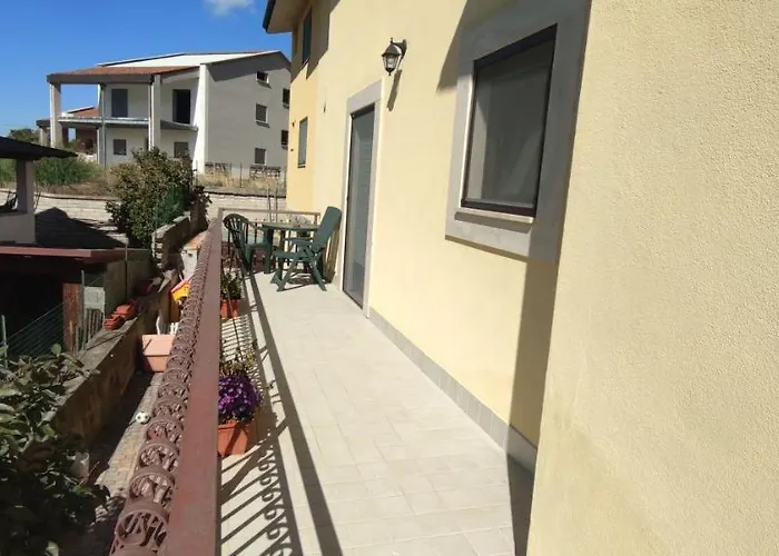 ベッド・アンド・ブレックファスト Complesso Turistico Aurora - & Poggio Picenze