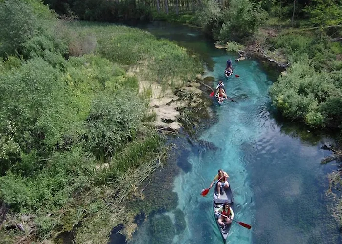 Complesso Turistico Aurora - & Poggio Picenze