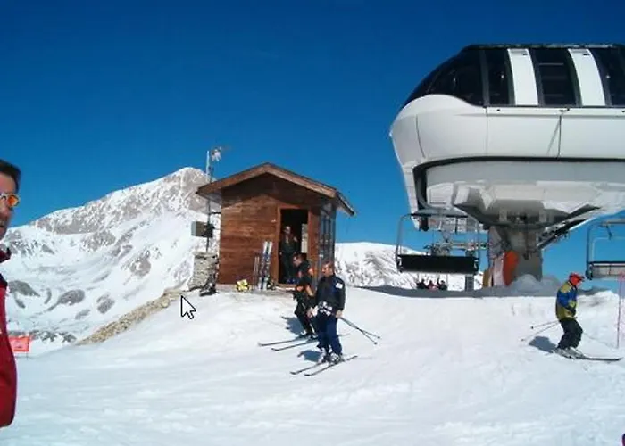 Complesso Turistico Aurora - & 4* Poggio Picenze