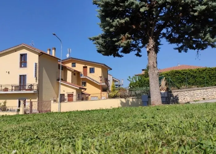 Complesso Turistico Aurora - & 4* Poggio Picenze