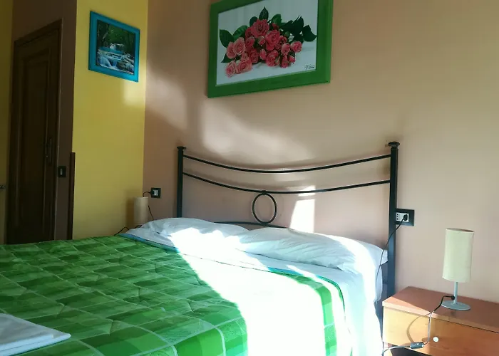 Complesso Turistico Aurora - & Panzió Poggio Picenze